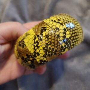 Snakeskin Bangle Bracelet (1pc)